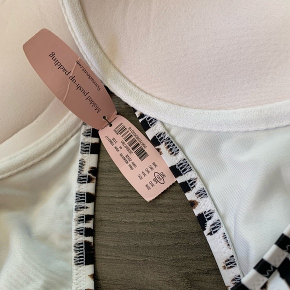 Victoria Secret Padded Push-up 34D top only - Picture 4 of 5